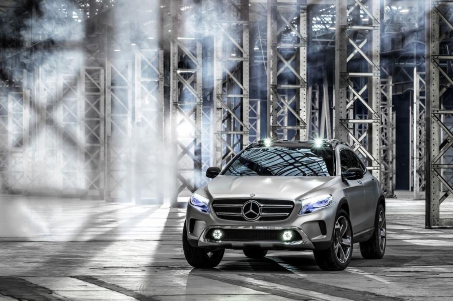  Mercedes-Benz GLA Concept 2013 года  (фото 39 из 42)